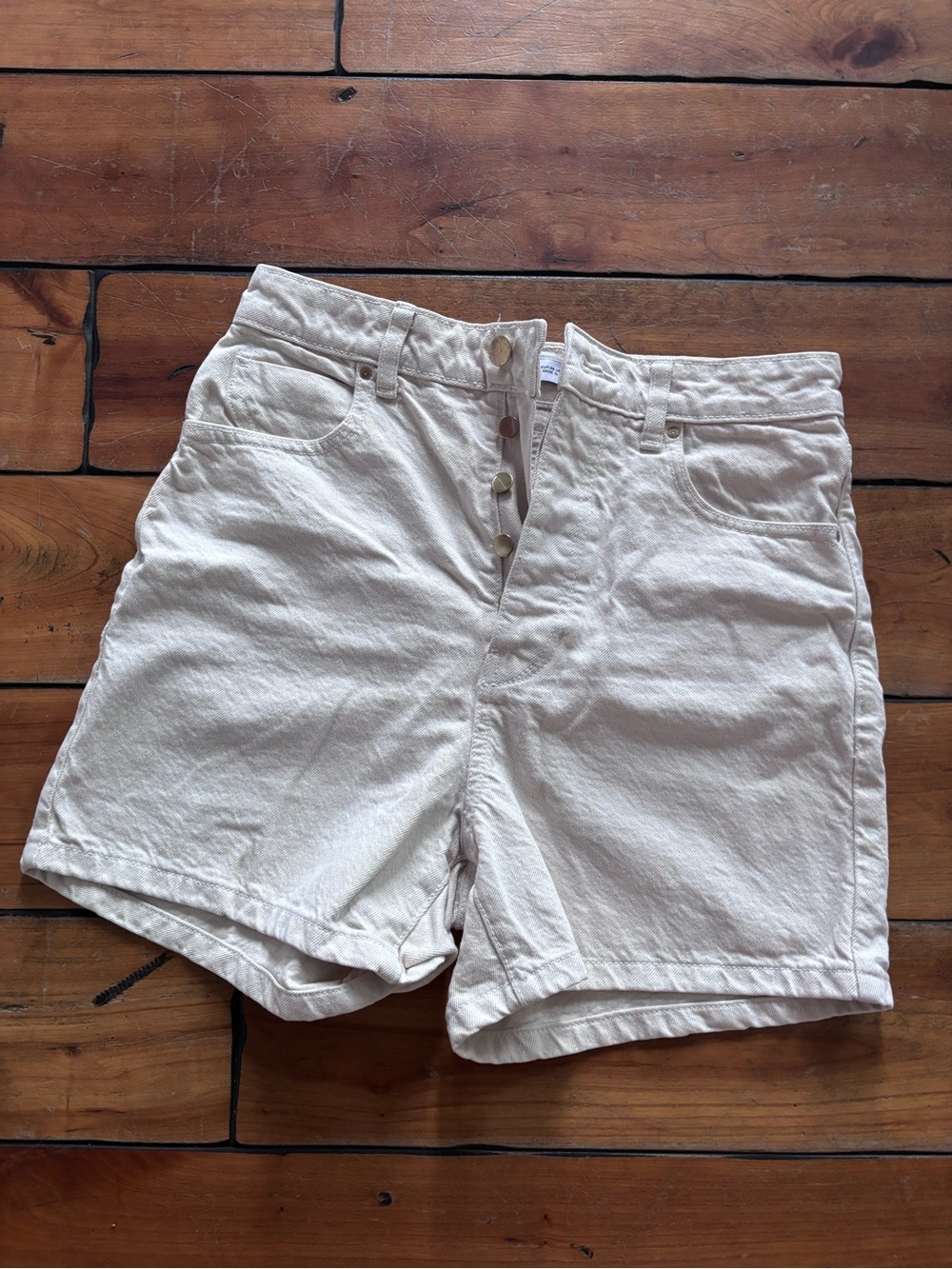 High-Waist Casual Women’s Shorts in Cream